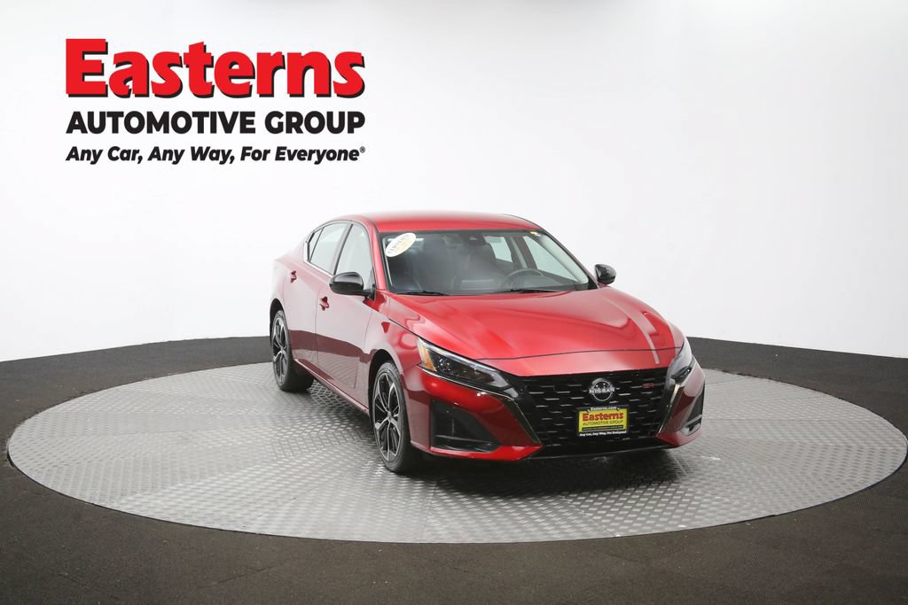 Used 2023 Nissan Altima 2.5 SR AWD/4WD image 49