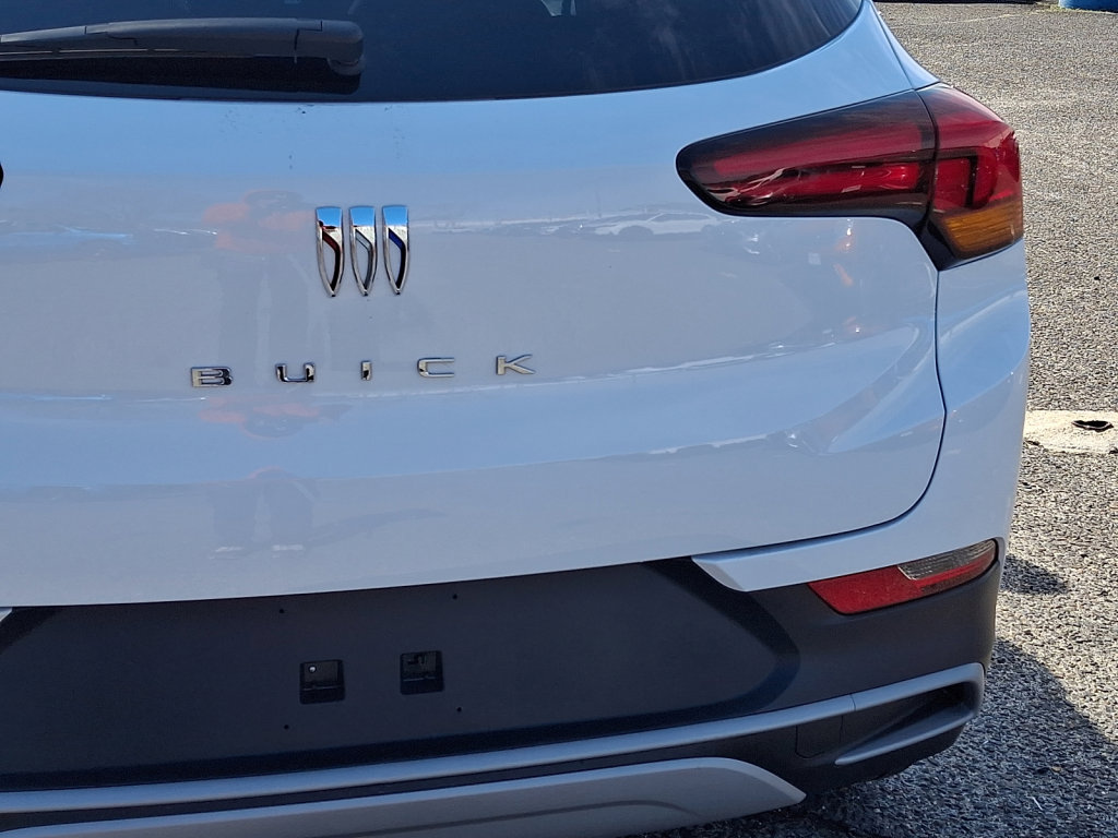 Used 2026 Buick Encore GX Preferred w/ Comfort Package image 16