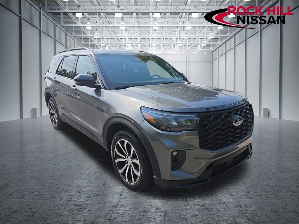 Used 2025 Ford Explorer ST-Line
