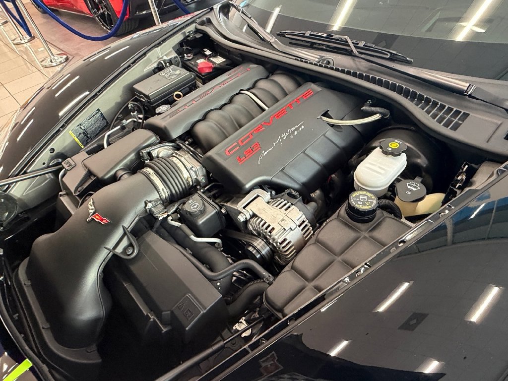 Used 2008 Chevrolet Corvette Convertible w/ Preferred Equipment Group RWD image 14