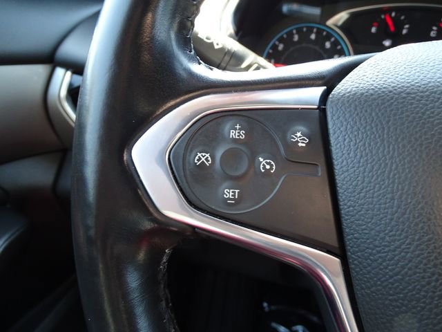 Used 2022 Chevrolet Traverse LT FWD image 21
