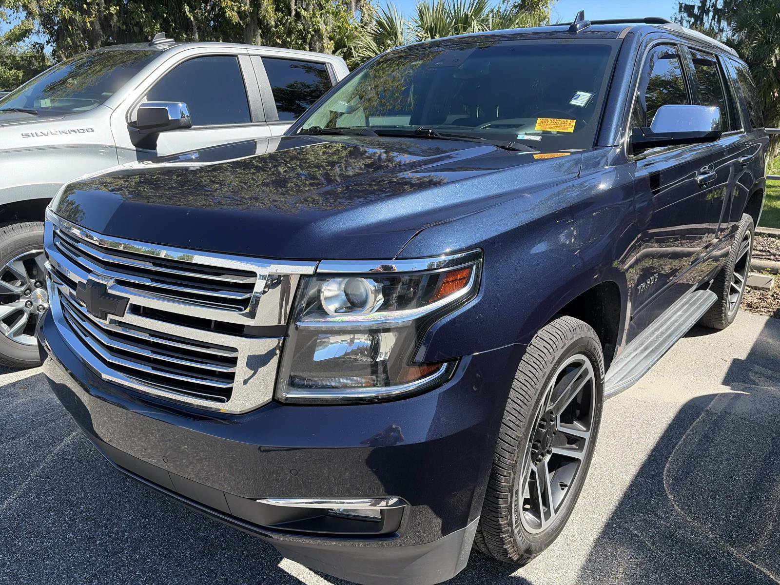 Used 2019 Chevrolet Tahoe Premier RWD image 1