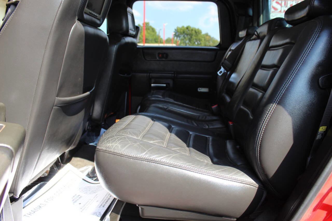 Used 2005 HUMMER H2 SUT w/ Preferred Equipment Group AWD/4WD image 15