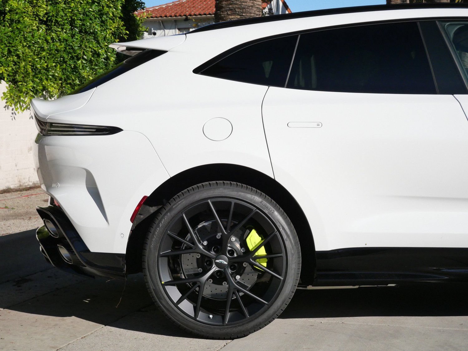 New 2026 Aston Martin DBX S AWD/4WD image 16