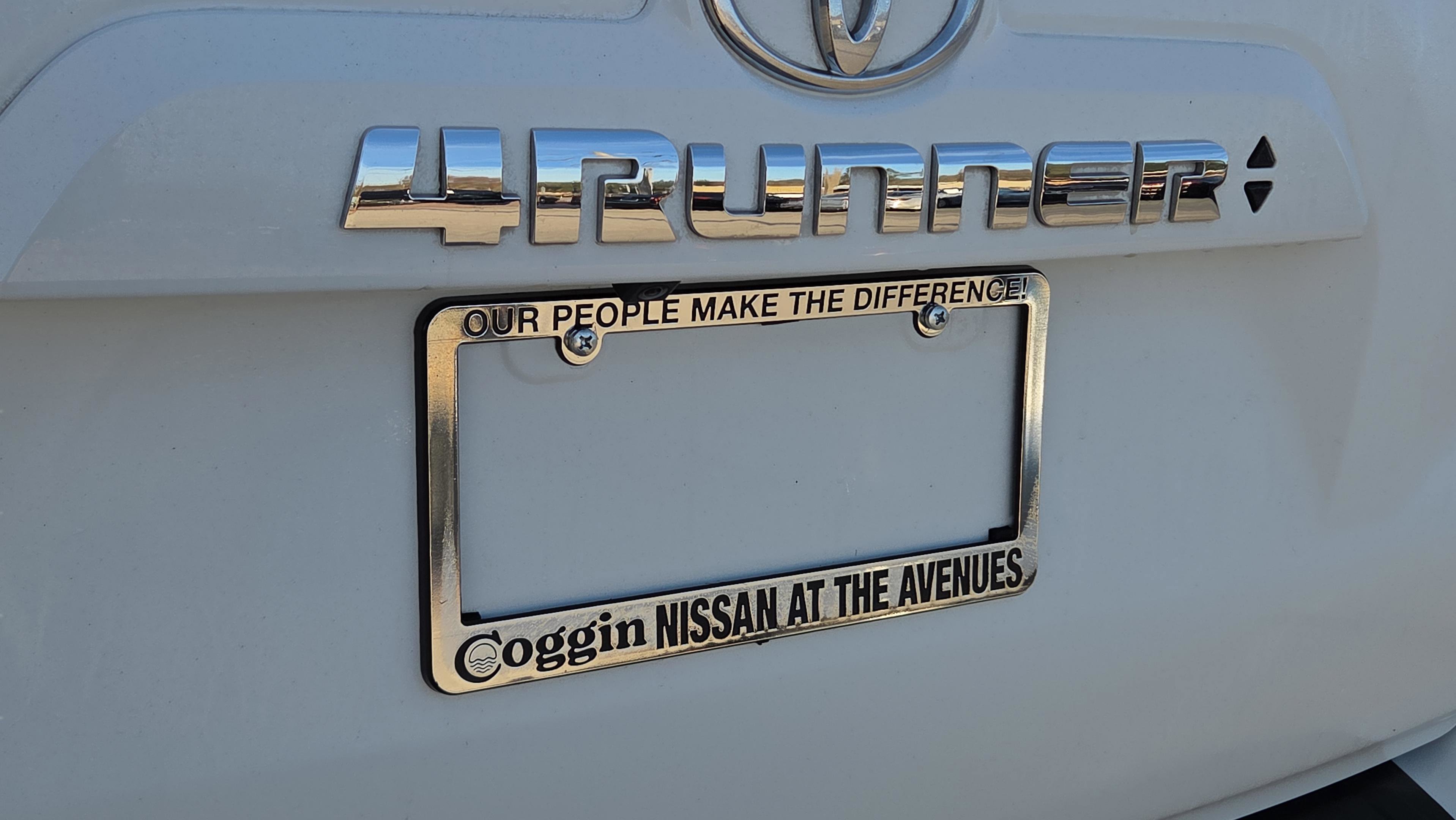 Used 2021 Toyota 4Runner SR5 Premium w/ Moonroof Package image 16