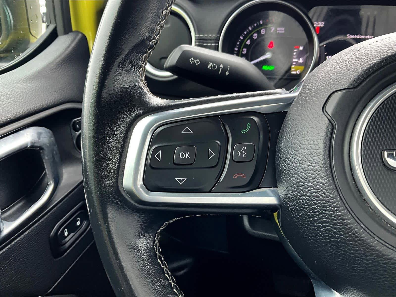 Used 2022 Jeep Wrangler Unlimited Sahara image 23