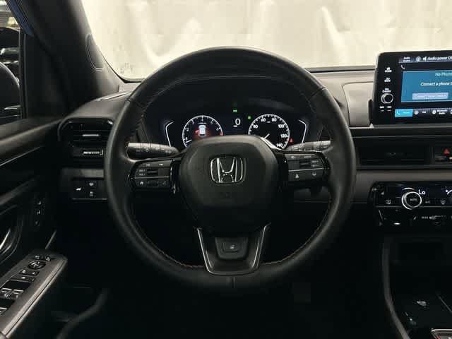 Used 2025 Honda Pilot TrailSport image 15
