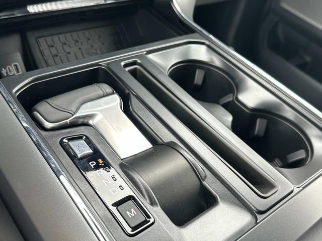 New 2025 Ford F150 Lariat w/ Equipment Group 502A High image 36