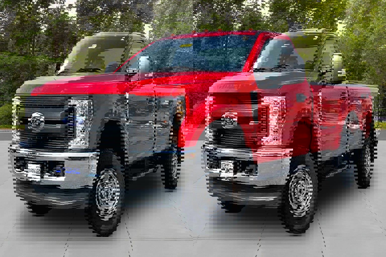 Used 2019 Ford F350 XL w/ XL Value Package image 3