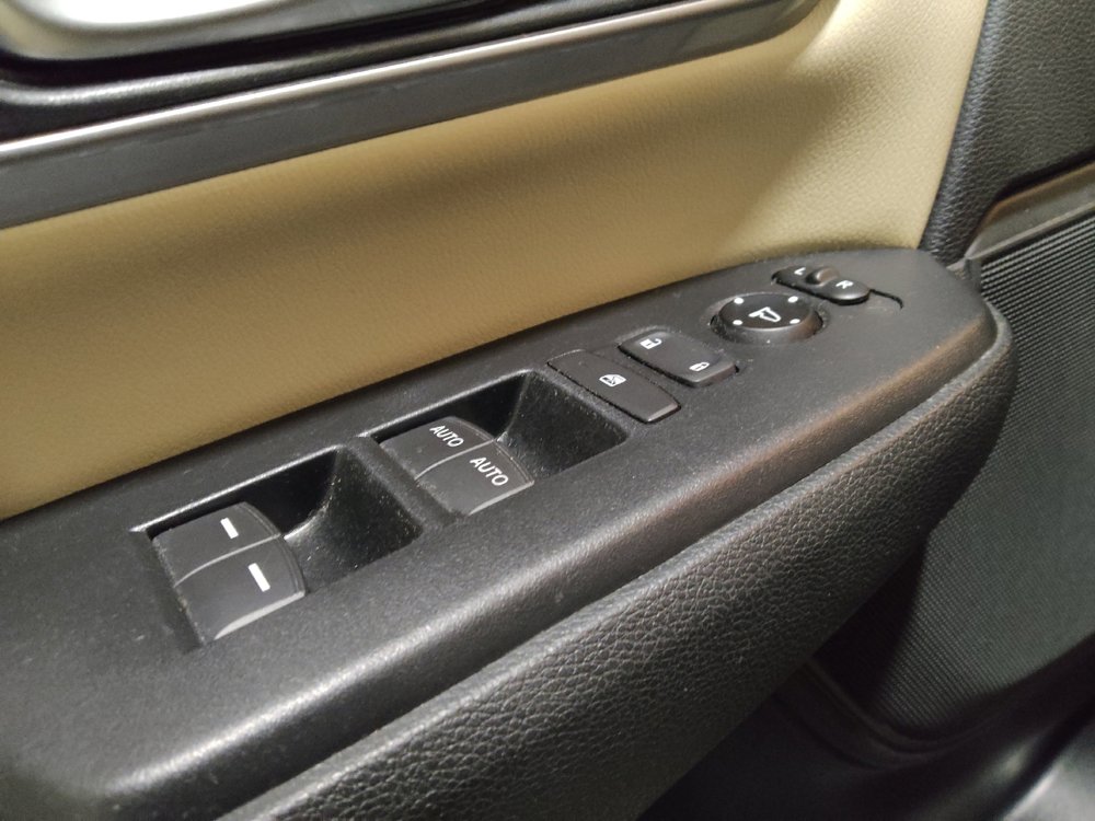 Used 2018 Honda CR-V EX-L image 27