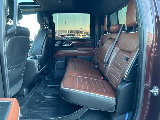 Used 2024 GMC Sierra 2500 Denali Ultimate AWD/4WD image 16
