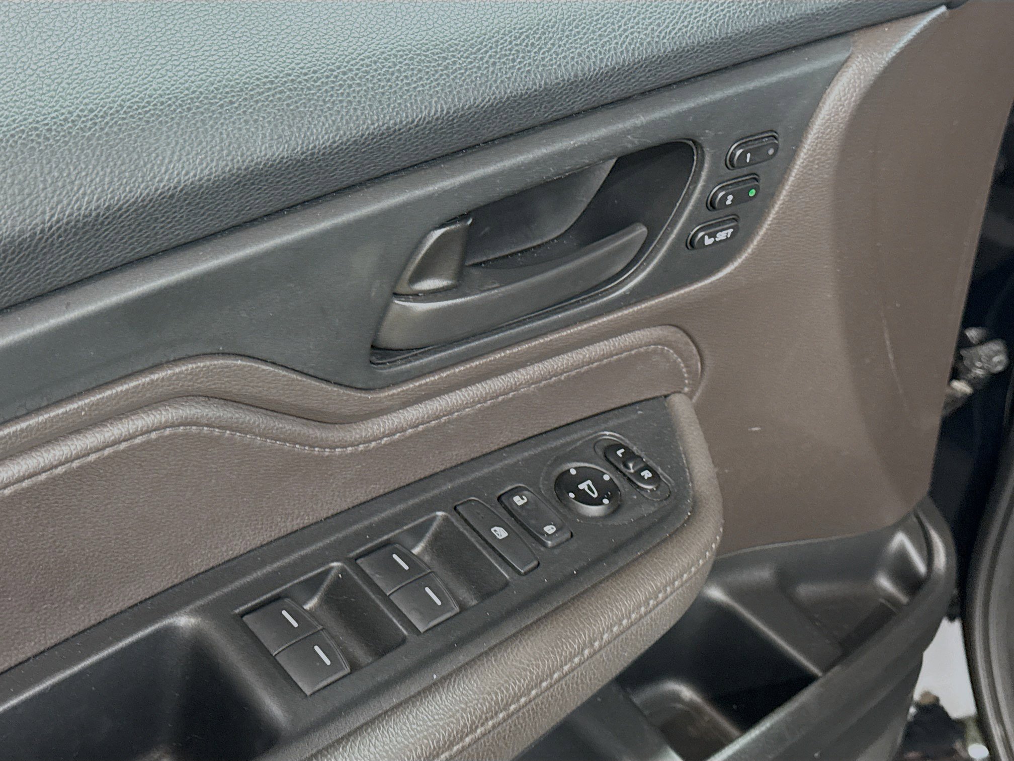 Used 2018 Honda Odyssey EX-L image 20