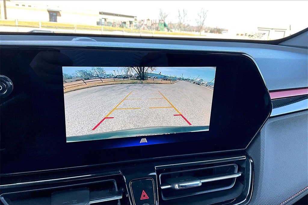 Used 2024 Chevrolet TrailBlazer RS w/ Driver Confidence Package image 19