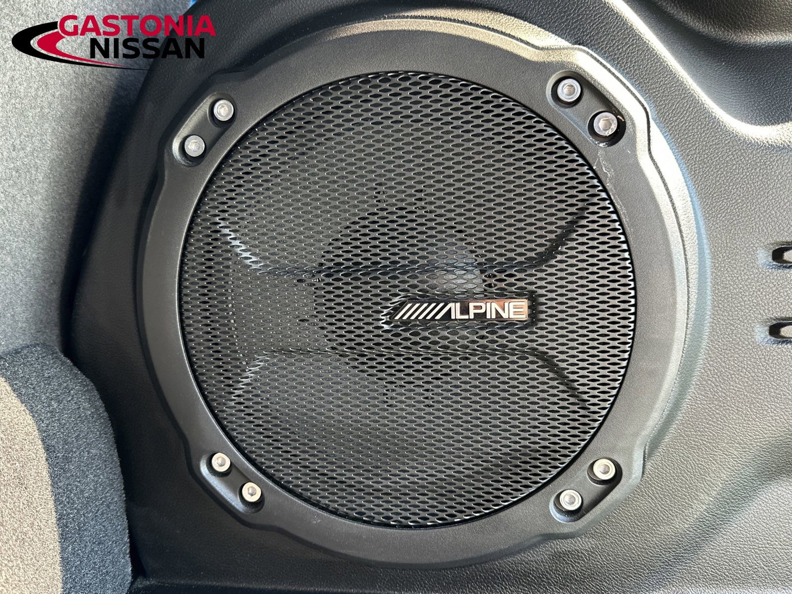 Used 2024 Jeep Wrangler Unlimited Sahara w/ Technology Group image 30