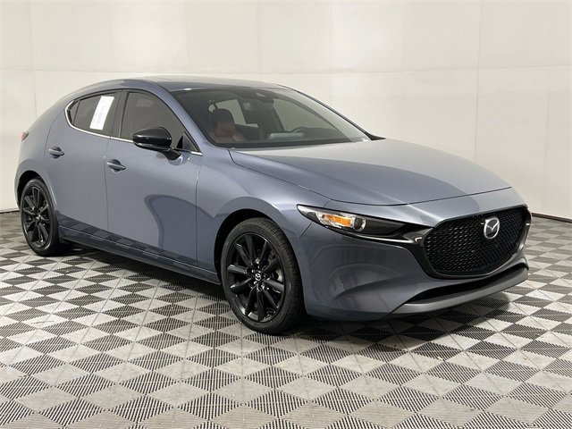 Used 2023 MAZDA MAZDA3 s image 2