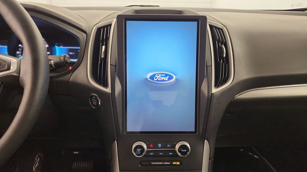 Used 2022 Ford Edge SEL w/ Convenience Package image 13