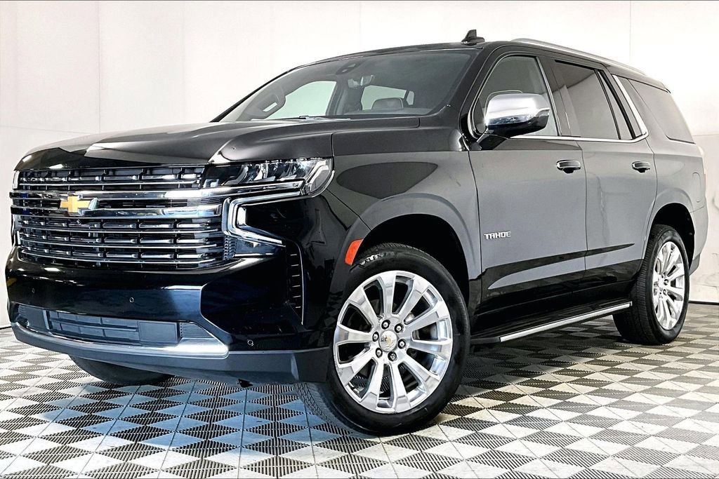 Used 2021 Chevrolet Tahoe Premier w/ Premium Package image 2