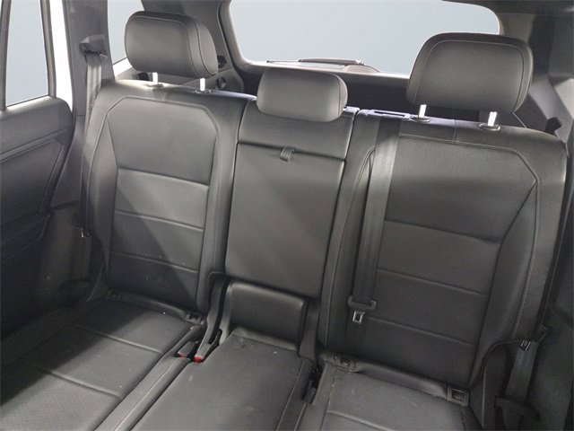 Used 2019 Volkswagen Tiguan SEL Premium R-Line image 12