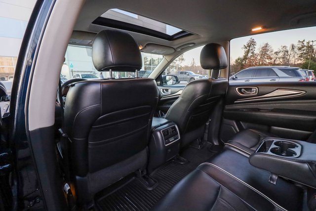 Used 2019 INFINITI QX60 Luxe w/ Essential Package image 30
