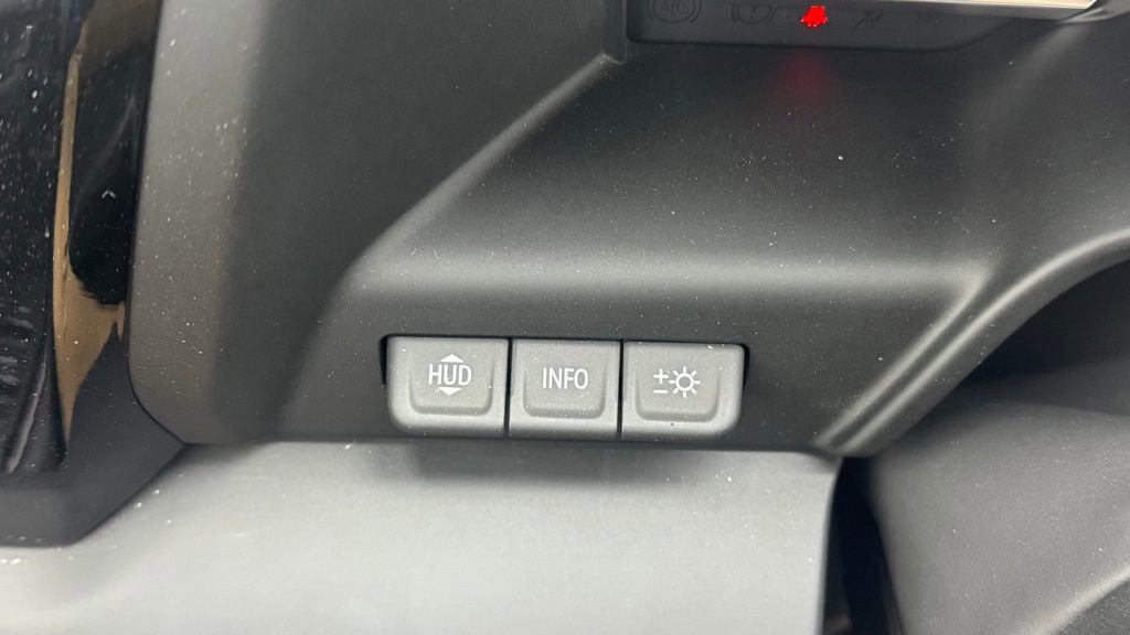 Used 2024 GMC Sierra 1500 AT4 w/ Technology Package image 29