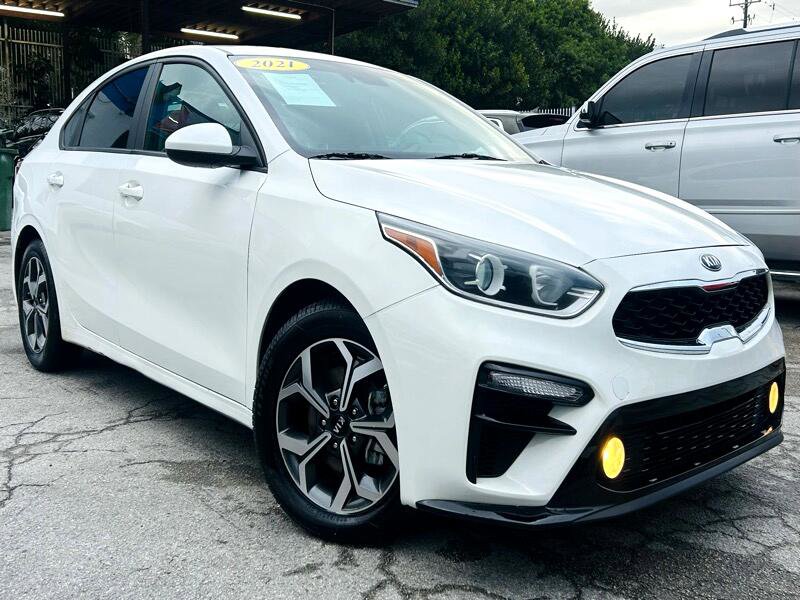 Used 2021 Kia Forte LXS image 7