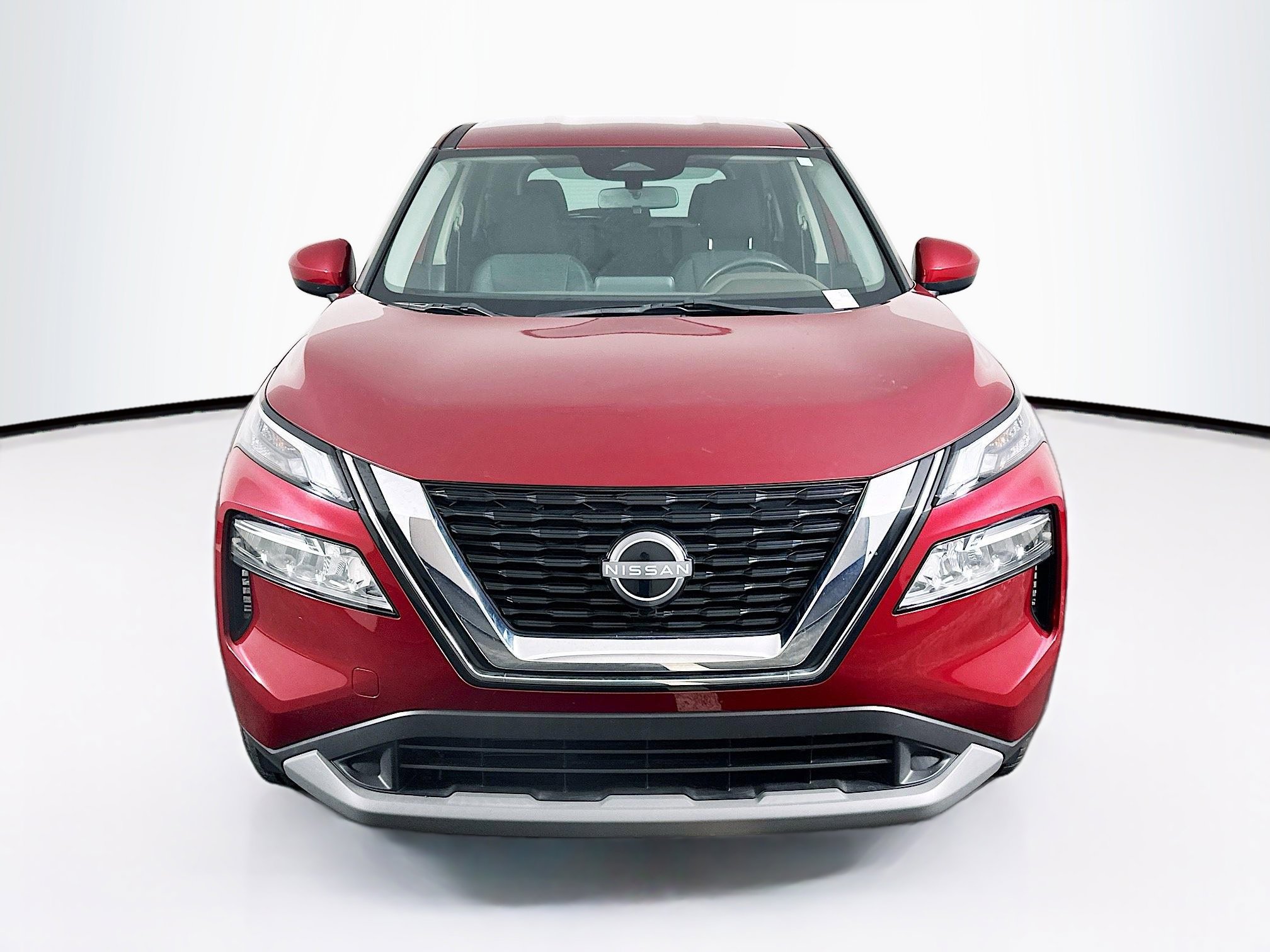 Used 2023 Nissan Rogue SV AWD/4WD image 2