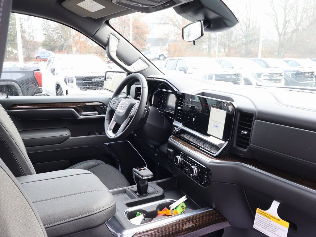 New 2026 GMC Sierra 1500 Elevation w/ LPO, Elevation Black Package image 39