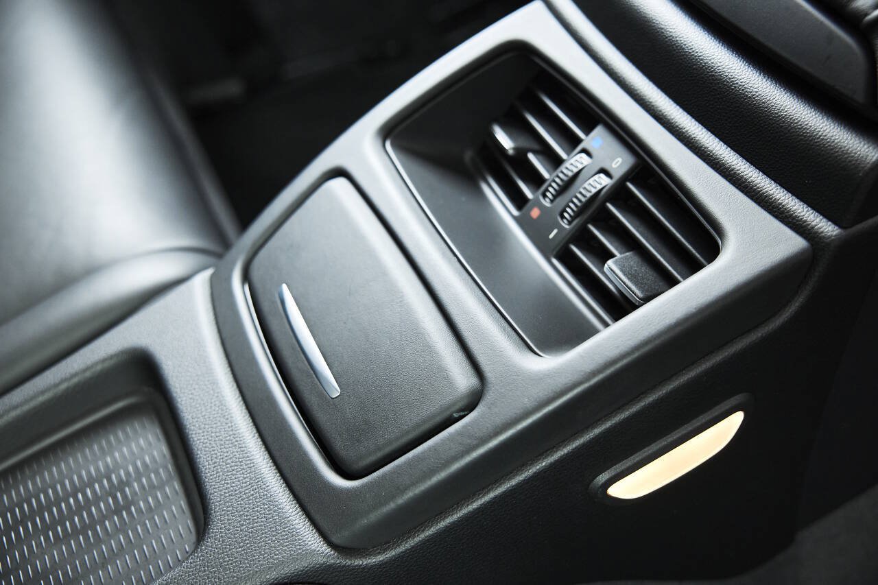 Used 2012 BMW M3 Coupe RWD image 89