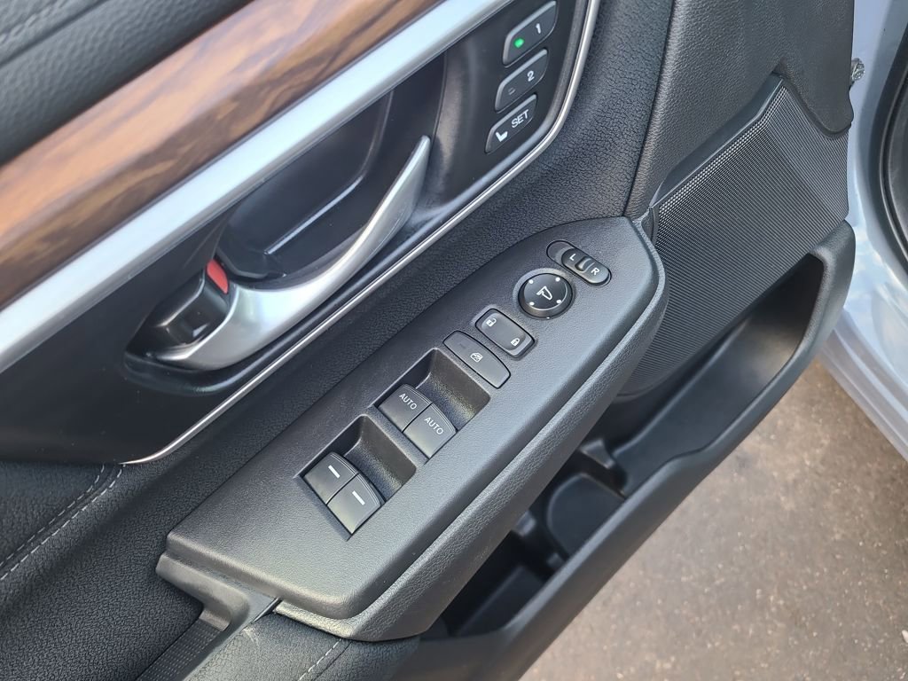 Used 2021 Honda CR-V EX image 19