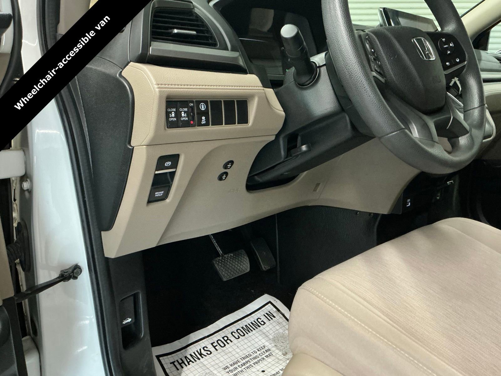 Used 2021 Honda Odyssey EX image 22
