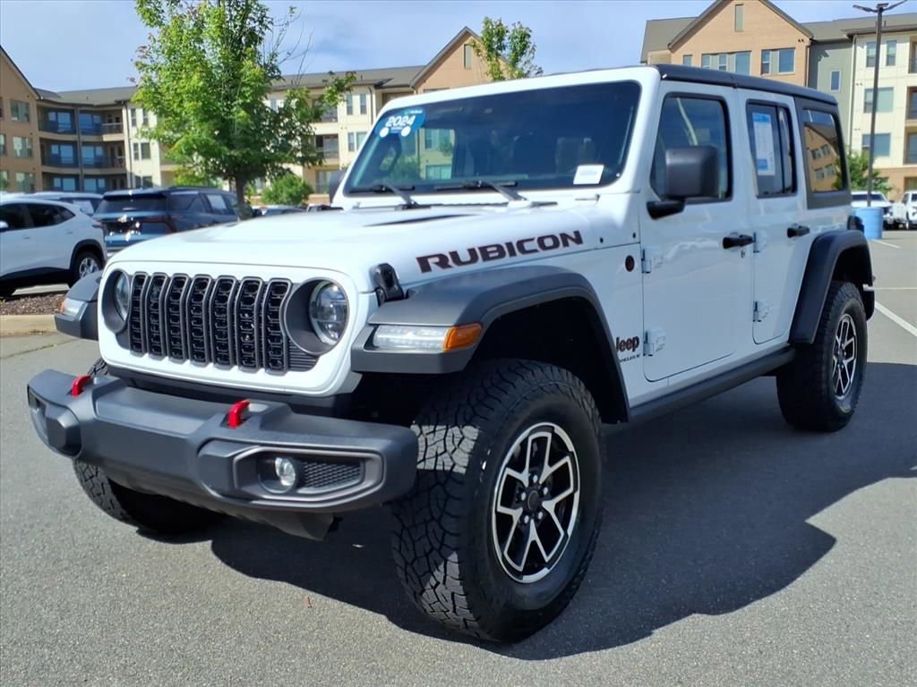 Used 2024 Jeep Wrangler Unlimited Rubicon AWD/4WD image 38
