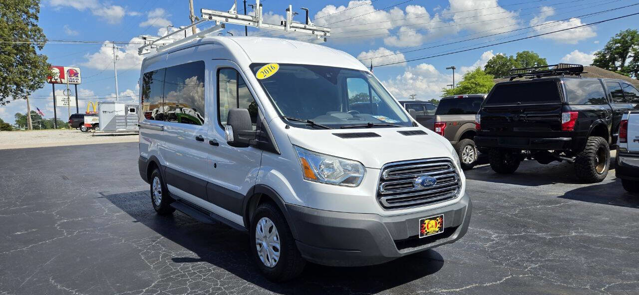 Used 2016 Ford Transit 150 XLT image 7