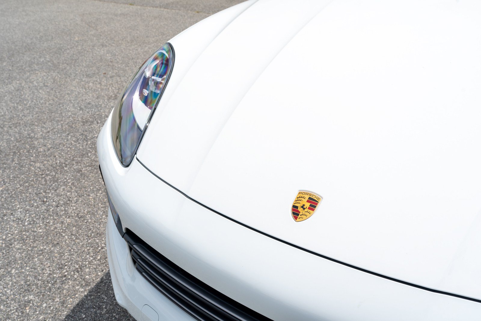 Certified 2023 Porsche Cayenne S AWD/4WD image 18