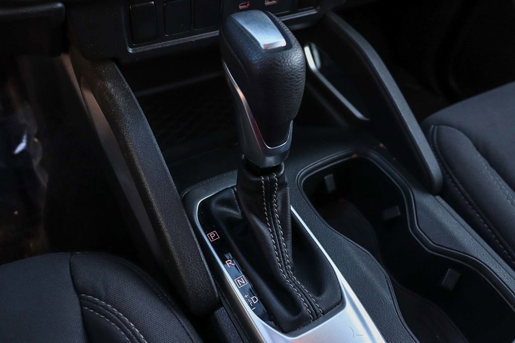 Used 2023 Nissan Frontier SV image 20