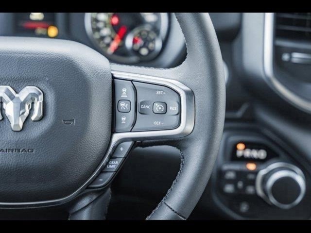 New 2025 RAM 1500 Big Horn AWD/4WD image 32