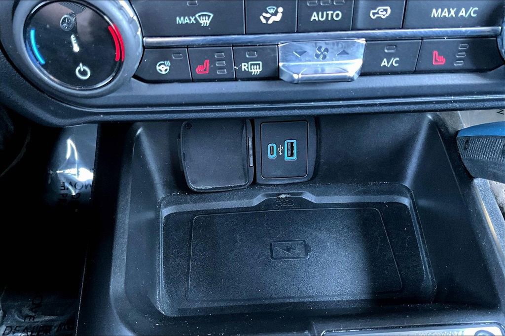 Used 2022 Ford Bronco Wildtrak AWD/4WD image 18