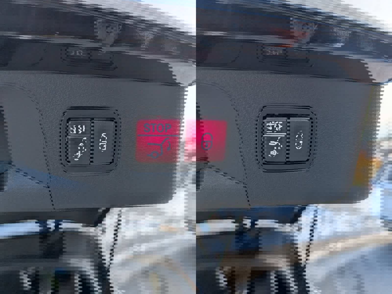 Used 2021 Mercedes-Benz GLC 300 4MATIC image 12