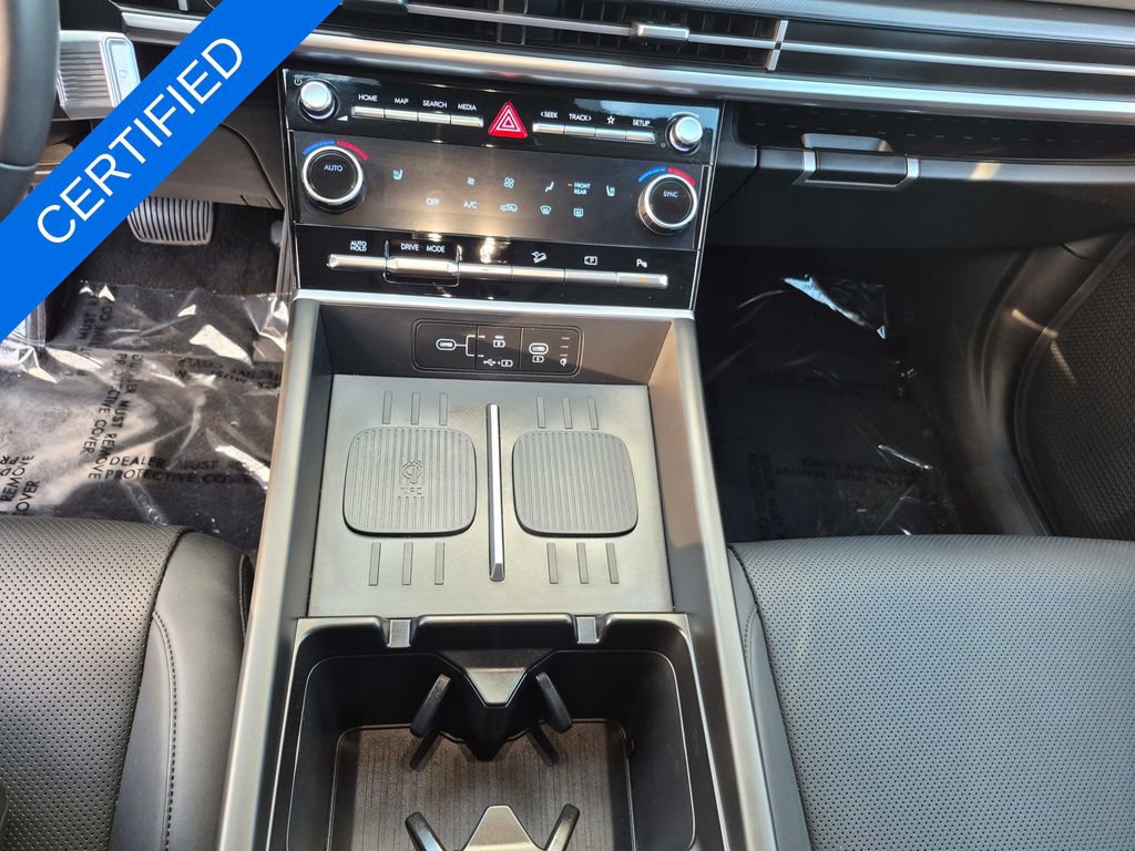 Used 2025 Hyundai Santa Fe SEL image 18