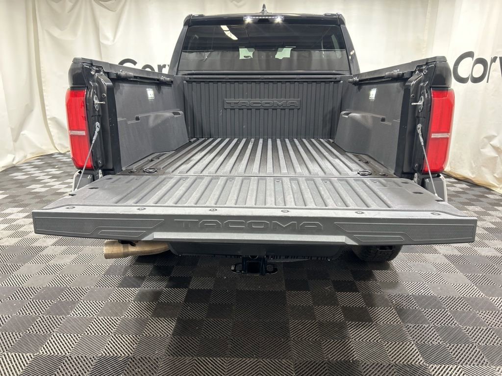 Used 2024 Toyota Tacoma TRD Off-Road image 17