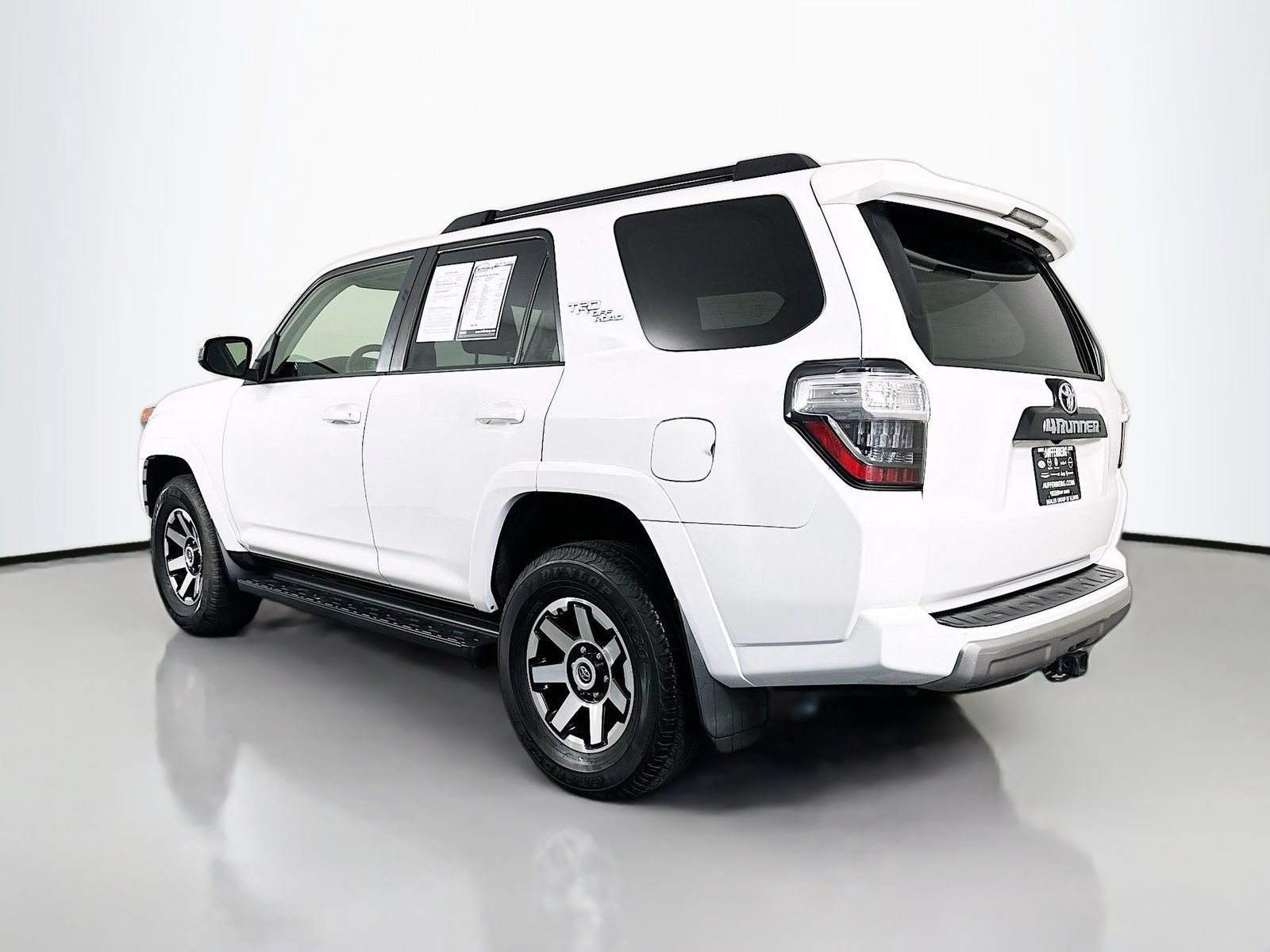Used 2022 Toyota 4Runner TRD Off-Road AWD/4WD image 5