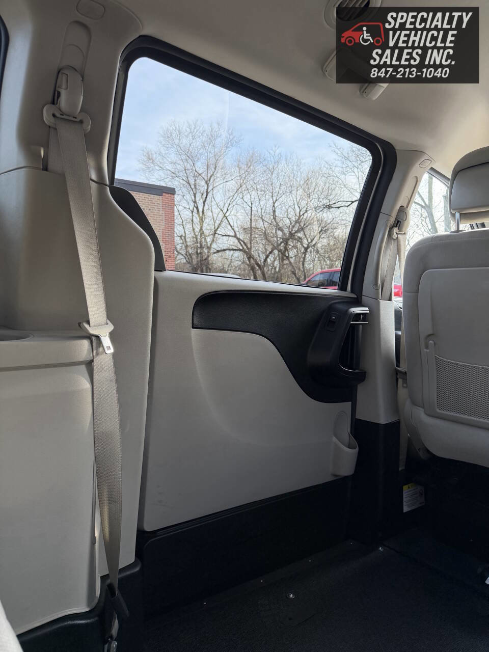 Used 2016 Dodge Grand Caravan SE w/ Quick Order Package 29E SE image 28