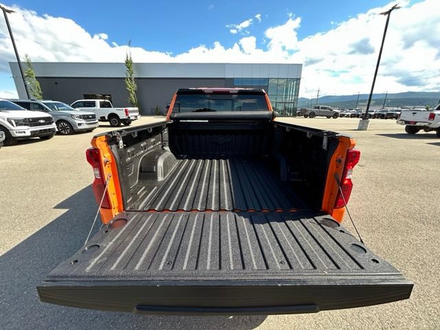 Used 2019 Chevrolet Silverado 1500 LT w/ All-Star Edition AWD/4WD image 11