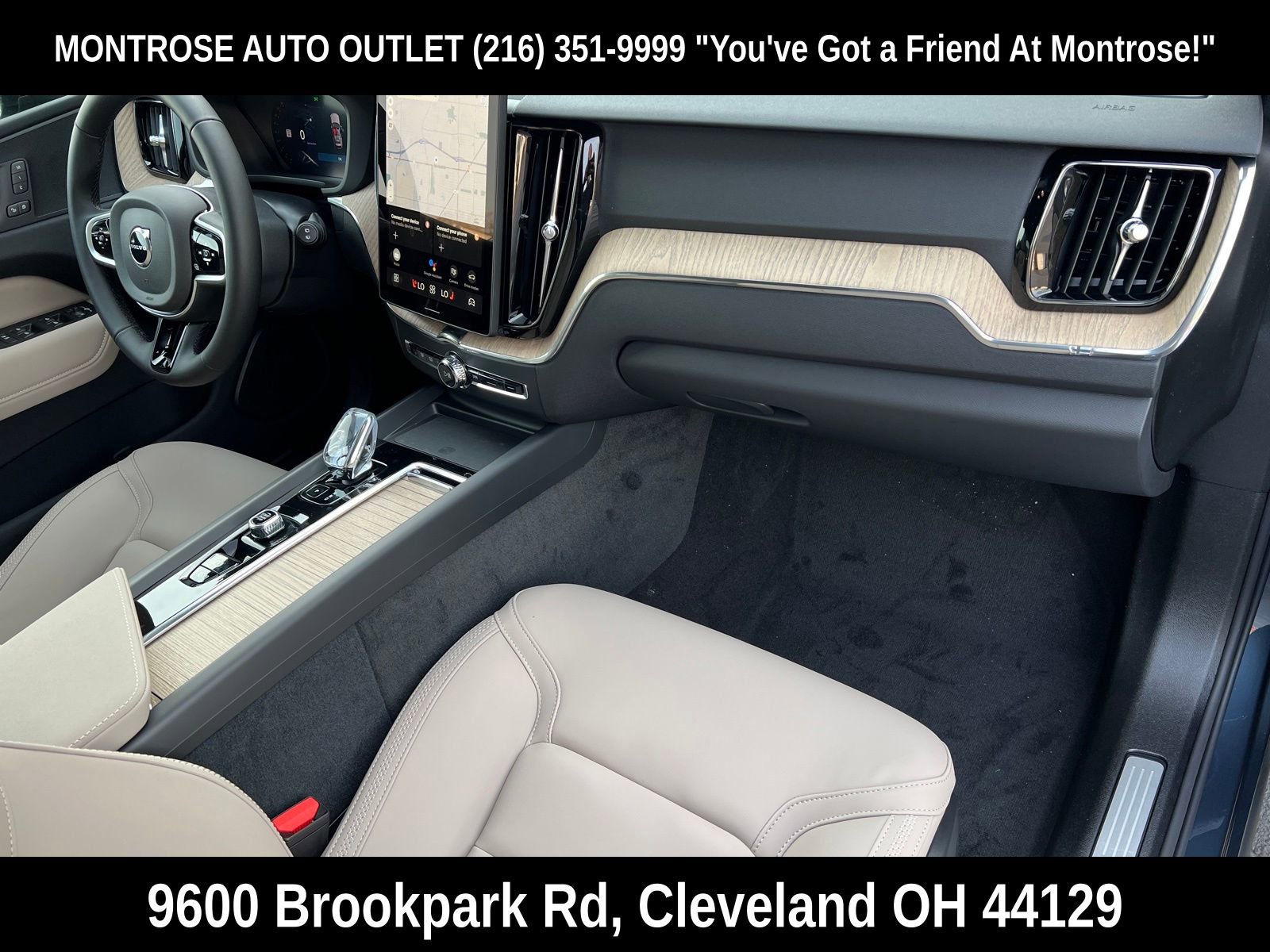 New 2026 Volvo XC60 B5 Plus w/ Protection Package Premier AWD/4WD image 15