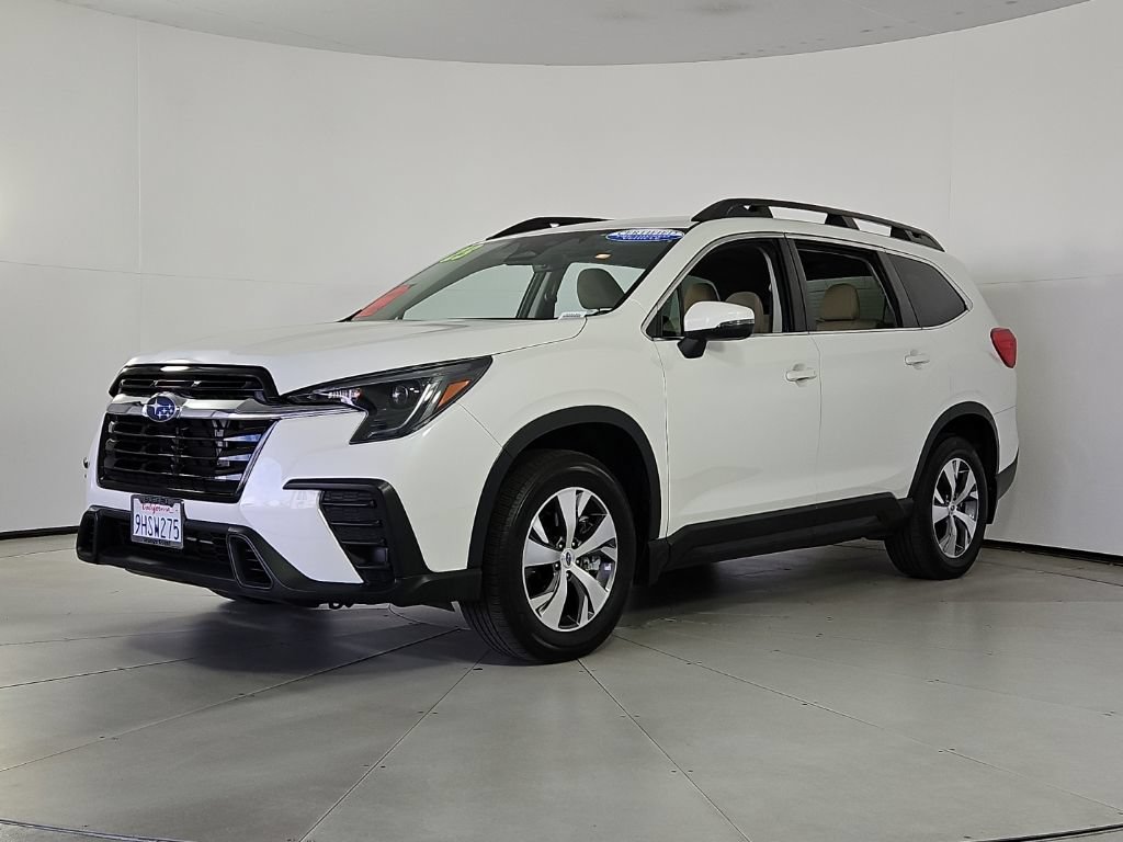 Certified 2023 Subaru Ascent Premium w/ Convenience Package AWD/4WD image 2
