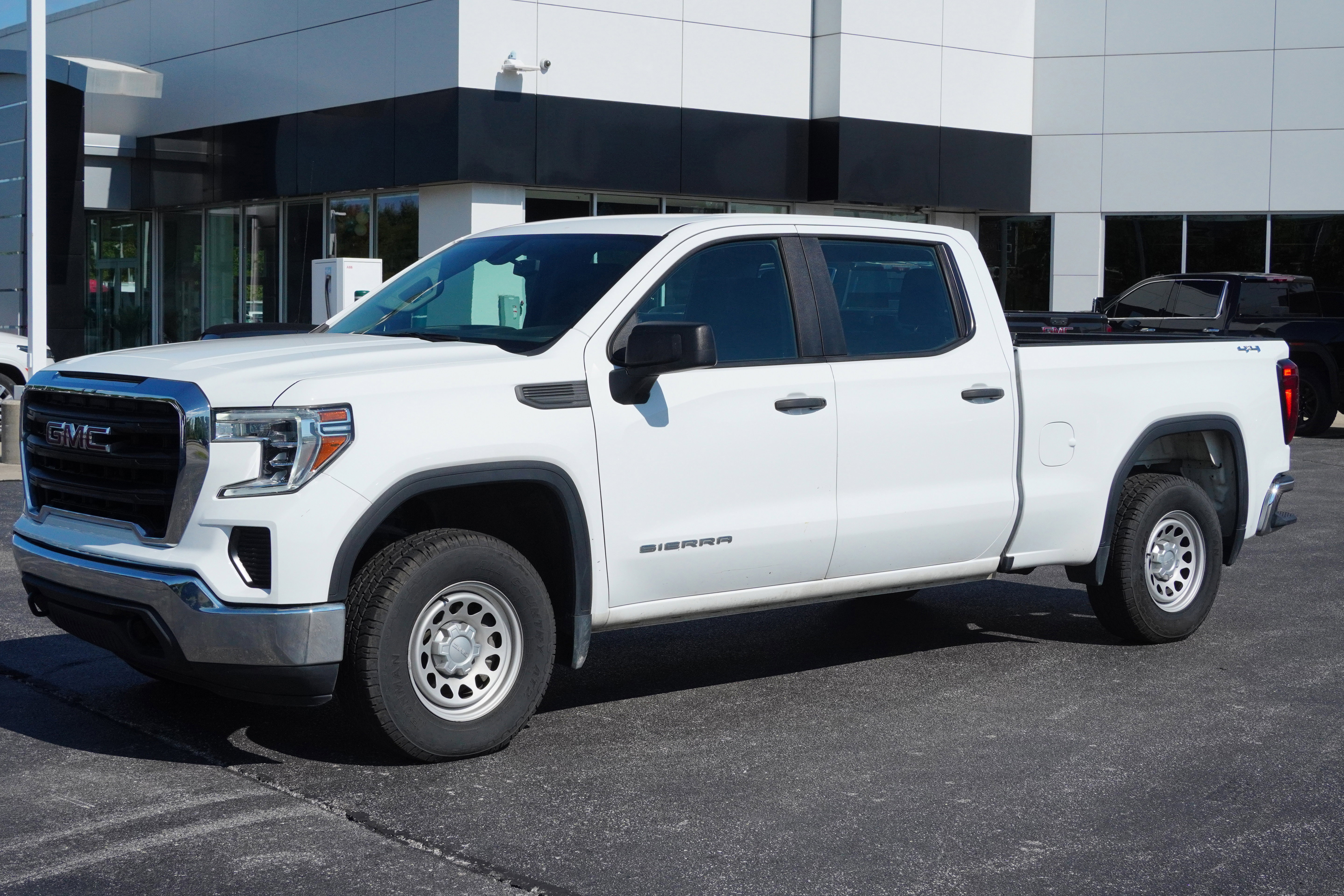 Used 2022 GMC Sierra 1500 Pro w/ Fleet Convenience Package