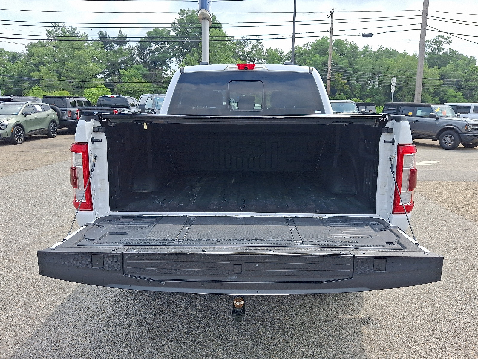 Used 2021 Ford F150 Lariat w/ Equipment Group 502A High AWD/4WD image 28
