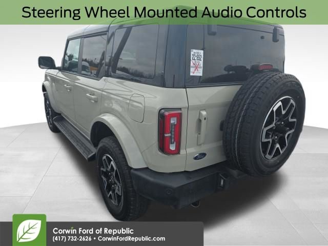 Used 2025 Ford Bronco Outer Banks image 12