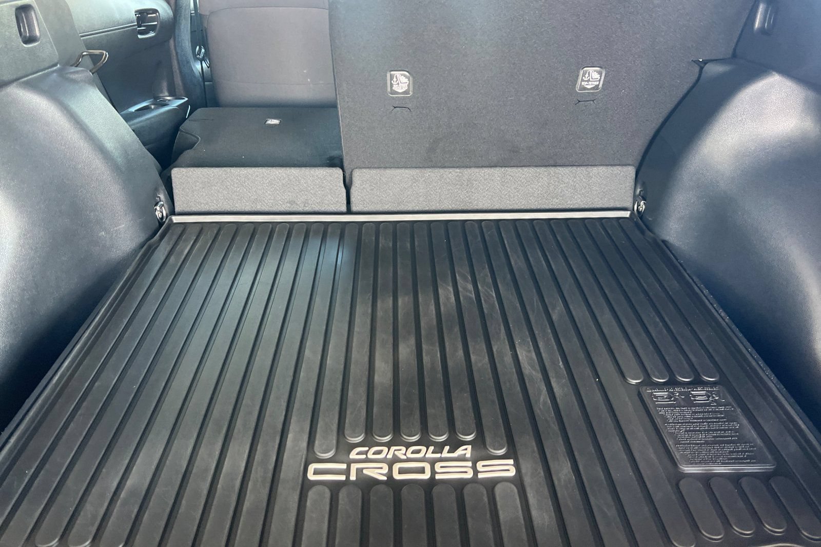 Certified 2023 Toyota Corolla Cross LE w/ Moonroof Package AWD/4WD image 12