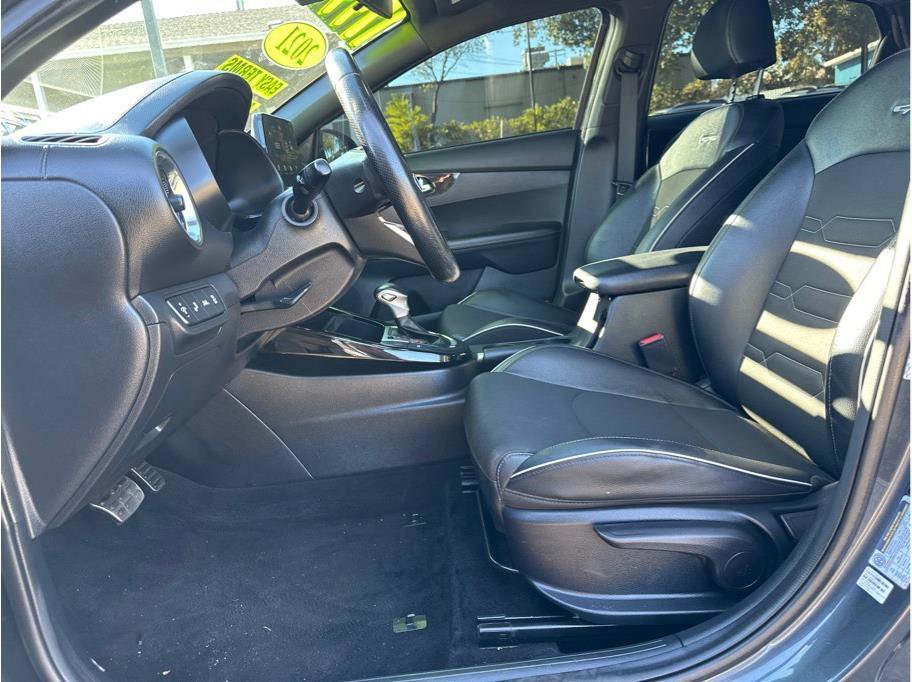 Used 2021 Kia Forte GT-Line image 14