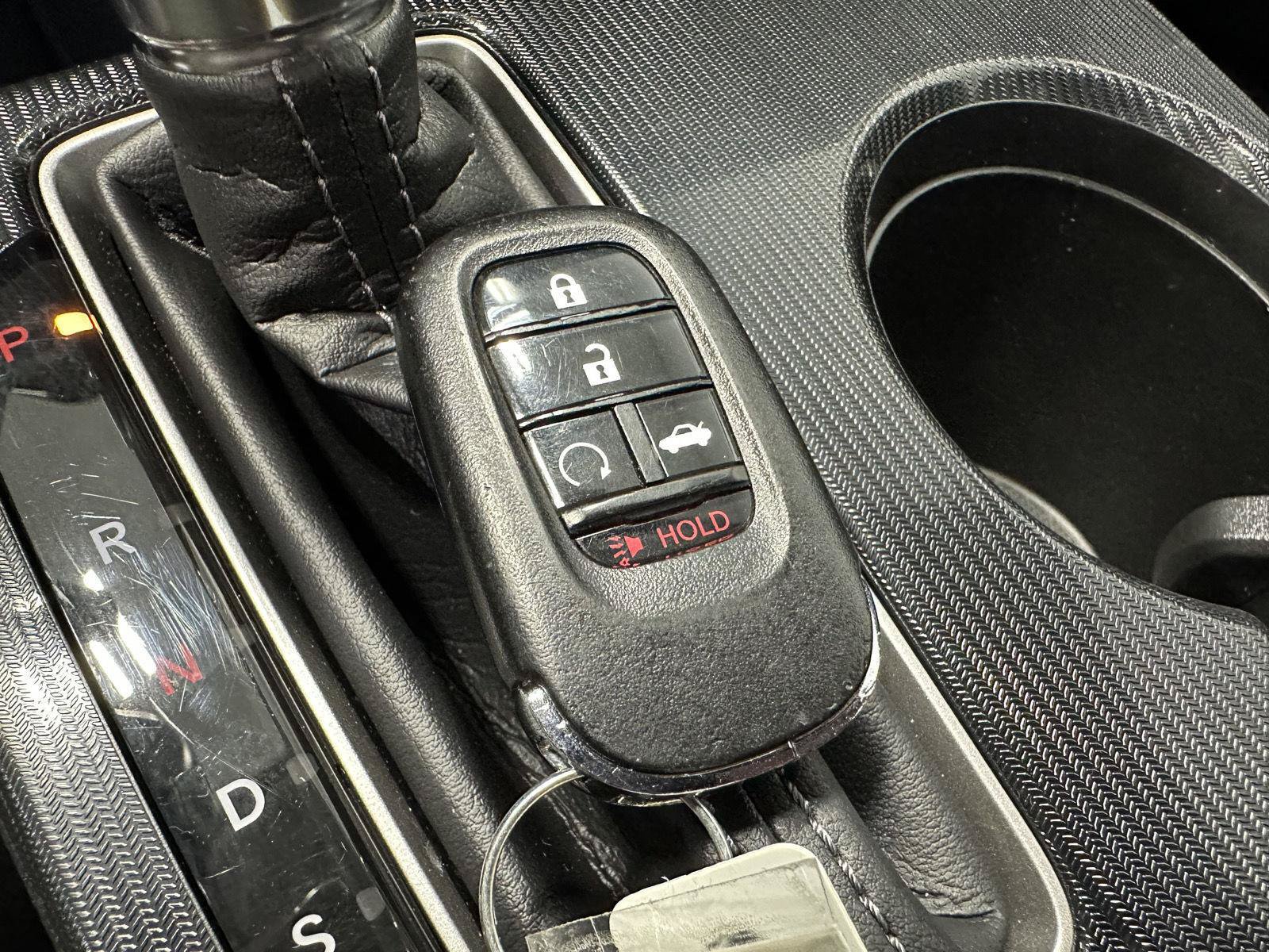 Certified 2022 Honda Civic EX image 29